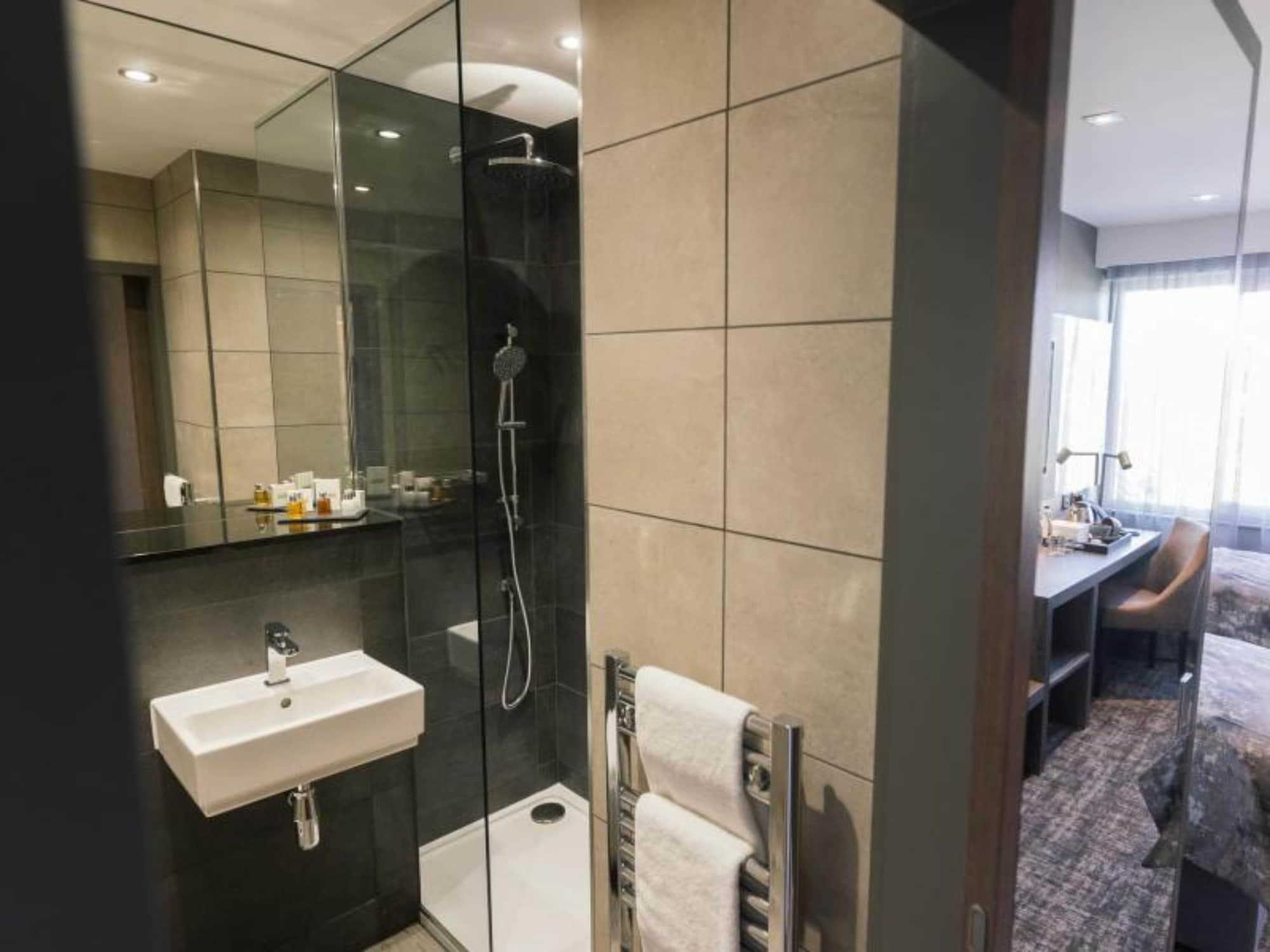 The Redhurst Hotel Glasgow Giffnock Esterno foto