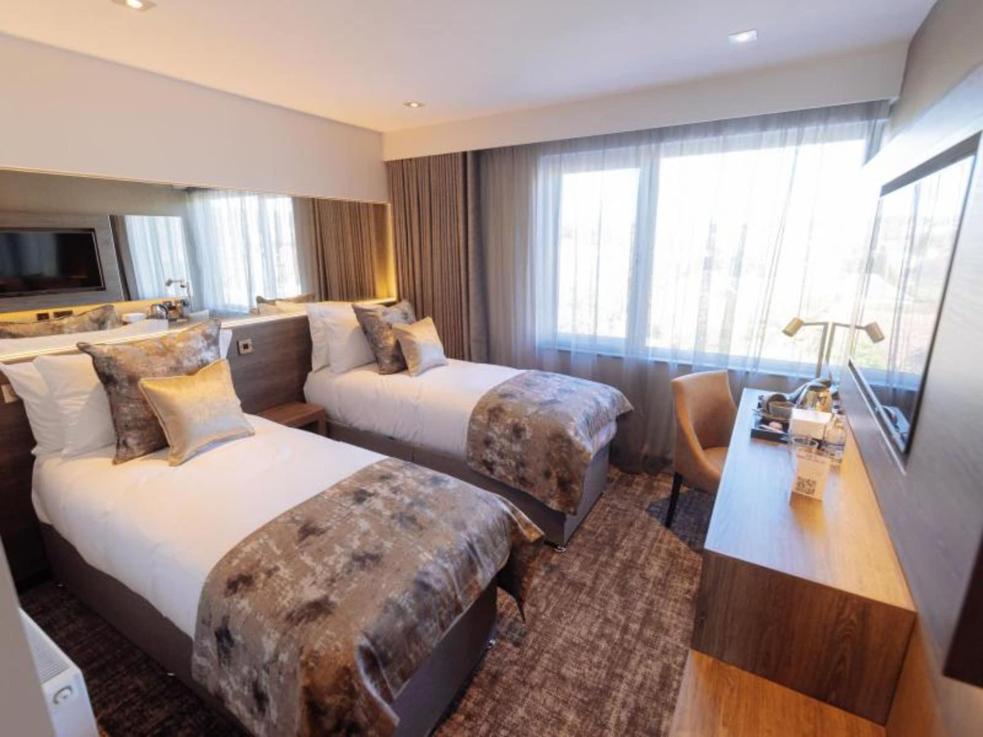 The Redhurst Hotel Glasgow Giffnock Esterno foto