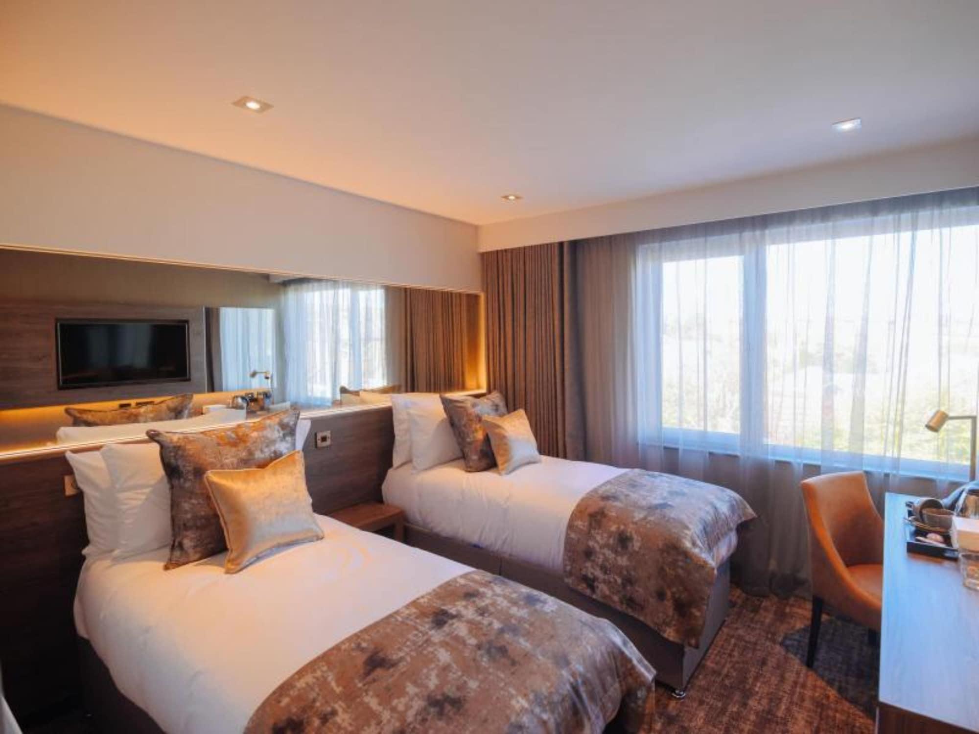 The Redhurst Hotel Glasgow Giffnock Esterno foto